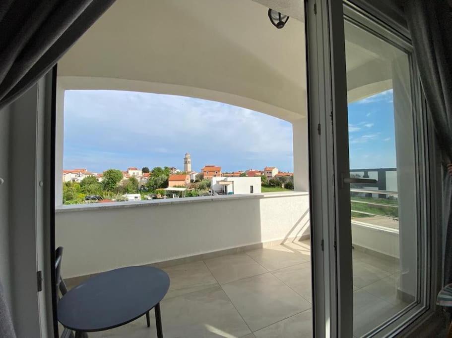 Apartment Laurus เปรมันตูรา ภายนอก รูปภาพ